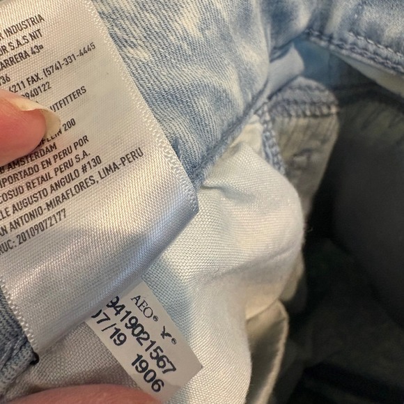 American Eagle Hi-Rise Jegging Light Acid Wash Ne(X)t Level Stretch Raw Hem 8 - Picture 15 of 16